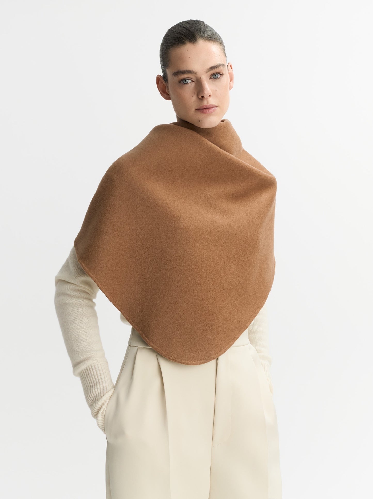 Triangle Scarf - Camel