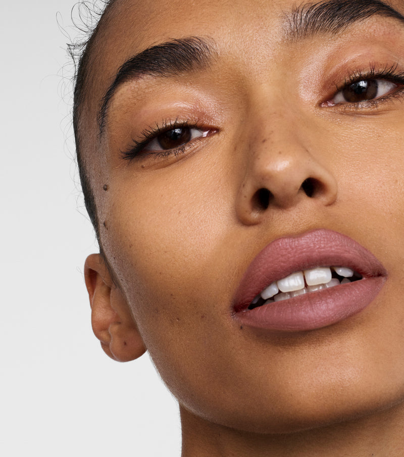 Lip Suede Matte Lipstick Piqué 810102034007