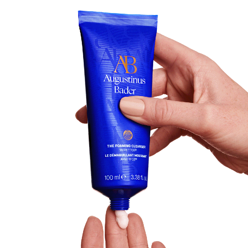 5060990633515 The Foaming Cleanser