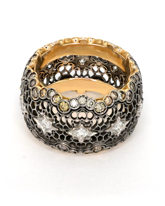 Honeycomb ring