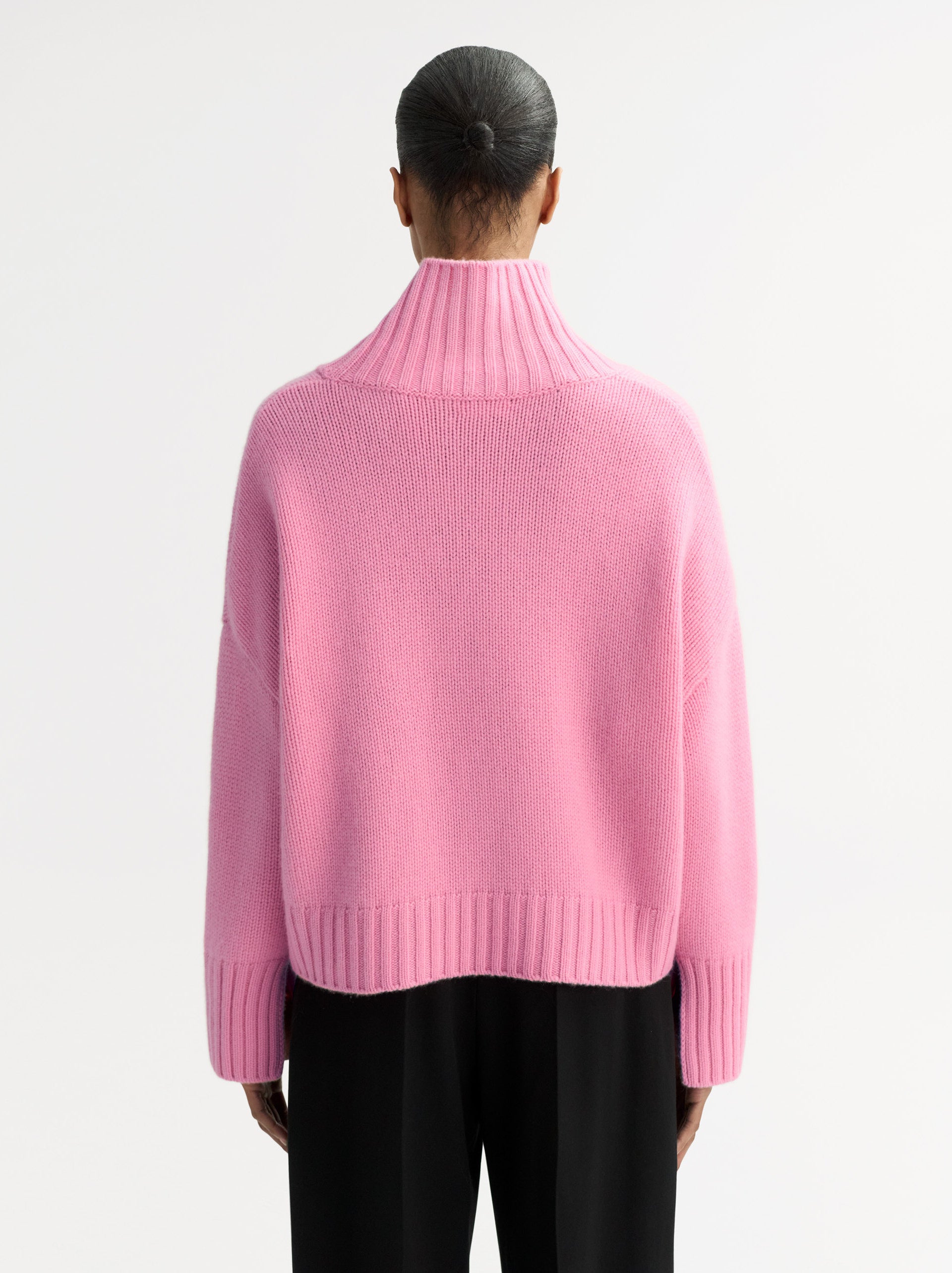 7340227833375 Girlfriend Turtleneck
