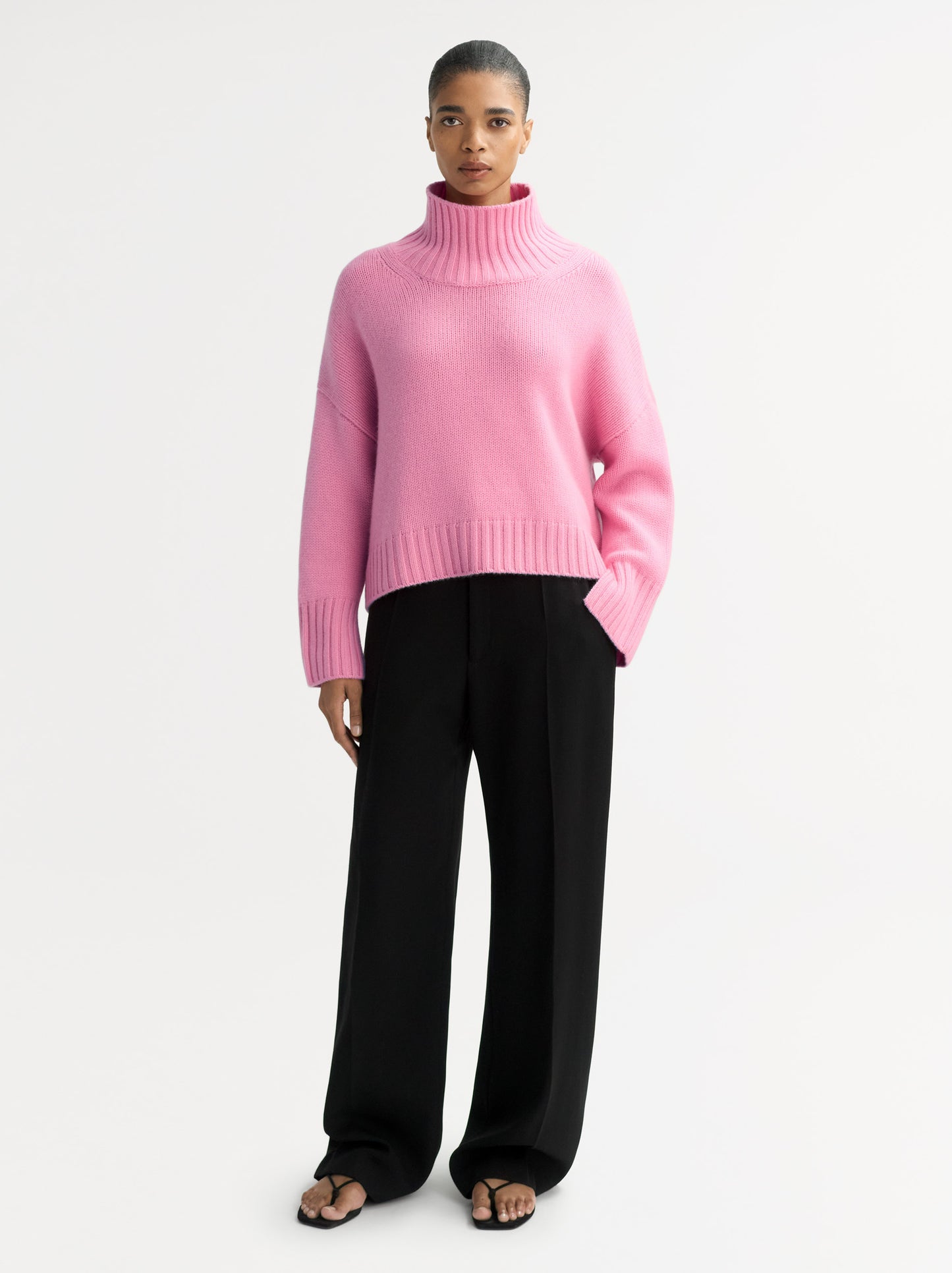 7340227833375 Girlfriend Turtleneck