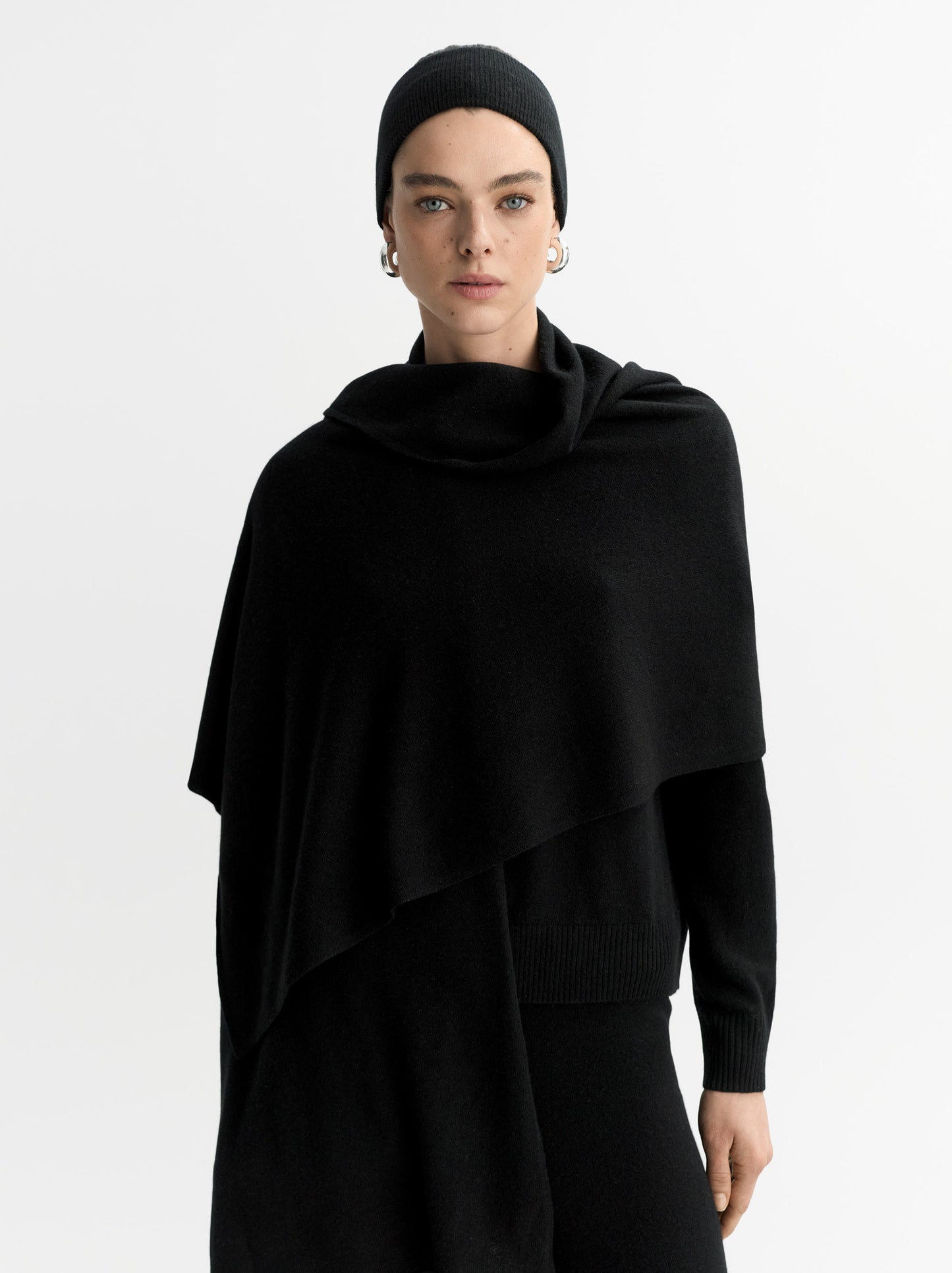 Knitted Scarf - Black