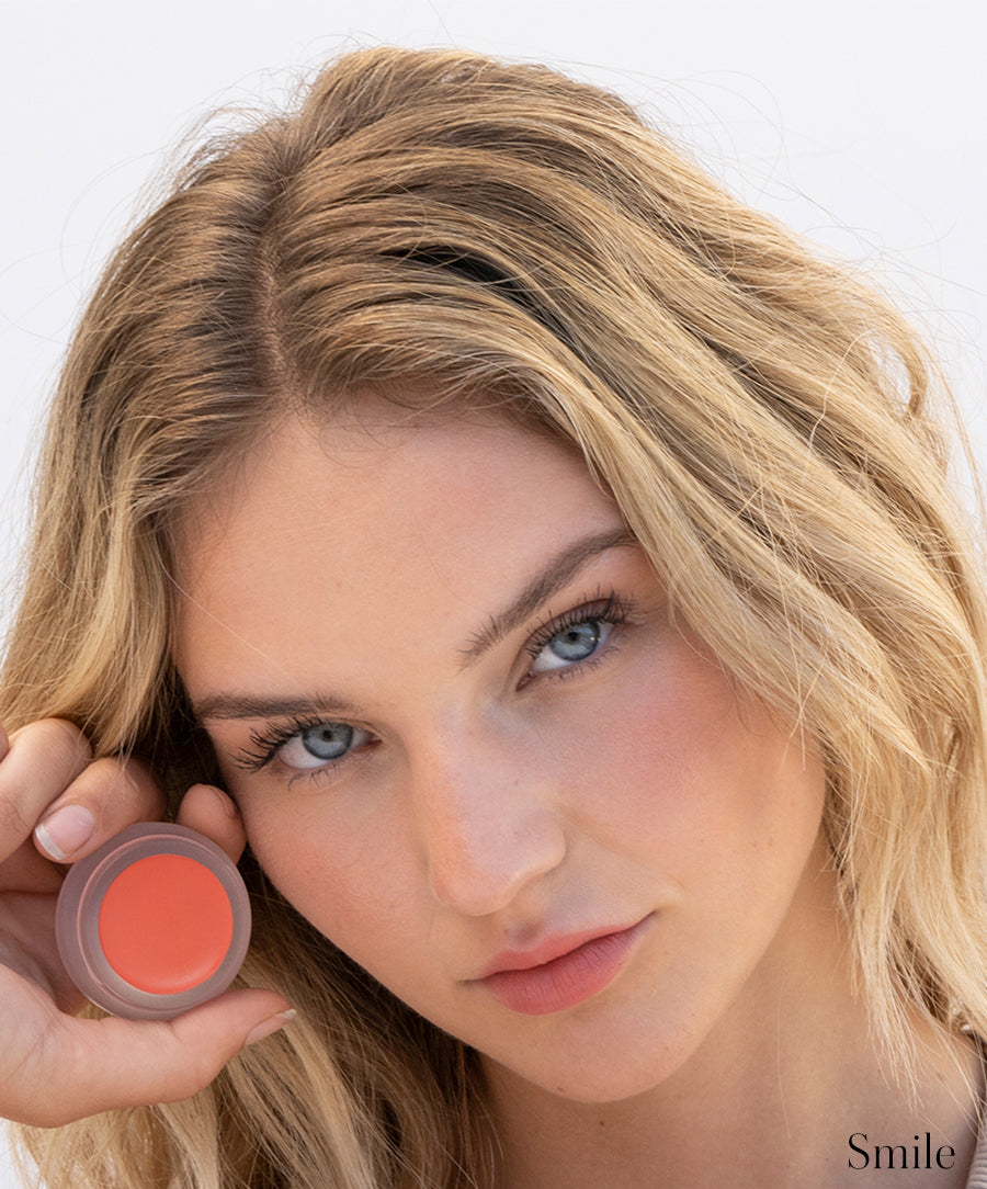 Lip2Cheek BELOVED - true red with just a hint of poppy to suit all skin tones. Gives cheeks a natural rosiness and stains lips with a desirable youthfulness 816248020195